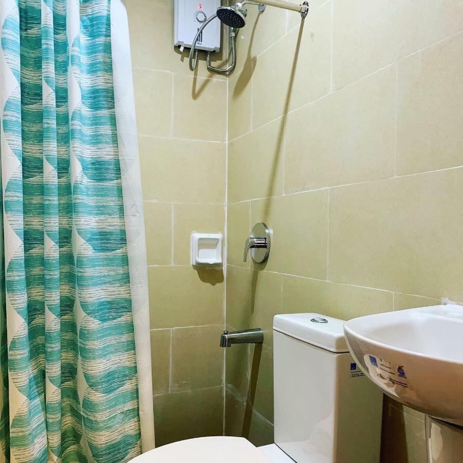 Davao Persimmon Suites Eksteriør bilde