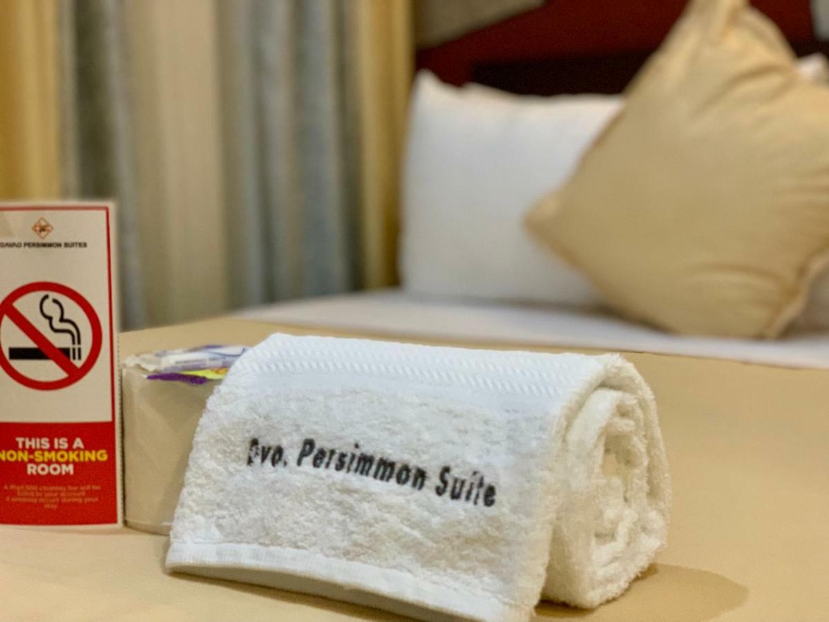 Davao Persimmon Suites Eksteriør bilde